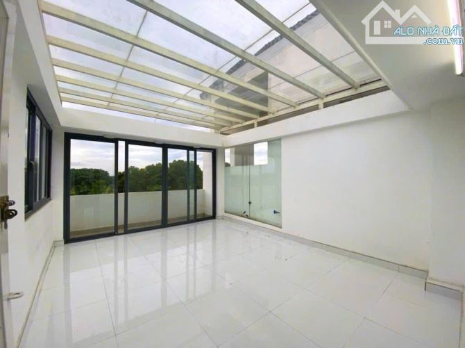 BÁN NHÀ LÔ GÓC 4 TẦNG – HÀNG XÓM QUẬN 7 – MẶT TIỀN HUỲNH THỊ ĐỒNG – NHỈNH 7 TỶ - 5