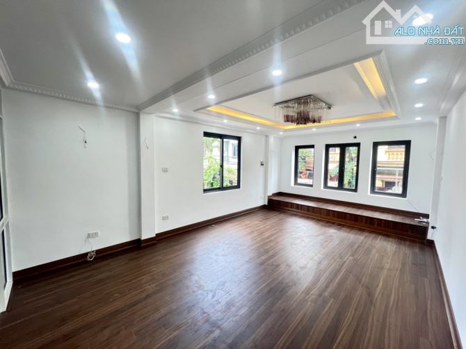 NHÀ YÊN MỸ – THANH TRÌ – LÔ GÓC 3 MẶT THOÁNG – GARA Ô TÔ – ĐƯỜNG THÔNG – Ở SƯỚNG – HIẾM CÓ - 5