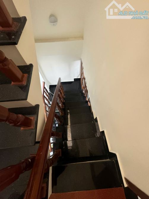 Bán nhà góc hẻm ô tô 5m Đồng Nai thông Lê Hồng Phong 4,3 tỷ - 5