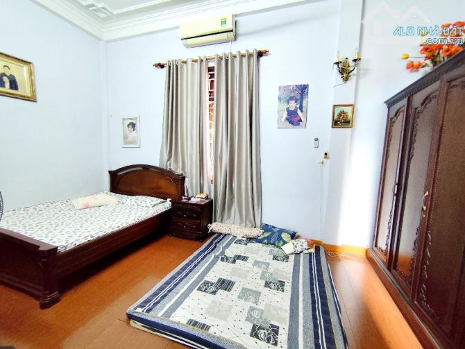 BÁN NHÀ TRANG TÂM QUẬN HOÀNG MAI 73M2 GIÁ CHÀO 11.5 TỶ, CHỦ CẦN BÁN GẤP, NHÀ 2 MẶT NGÕ - 5