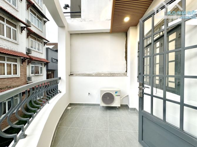 BÁN NHÀ HẺM Ô TÔ NGUYỄN ĐÌNH CHÍNH, 56M2, 3 TẦNG, BTCT, 5PN, GIÁ CHỈ 12.9 TỶ - 5