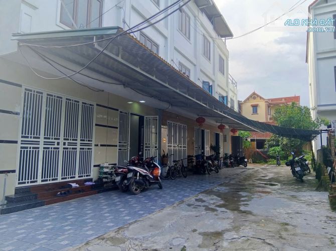 🏡 nhỉnh 3 tỷ – NHÀ 3 TẦNG - MỚI ĐẸP – 50M² – GẦN BẾN XE YÊN NGHĨA - CAO VIÊN - 5
