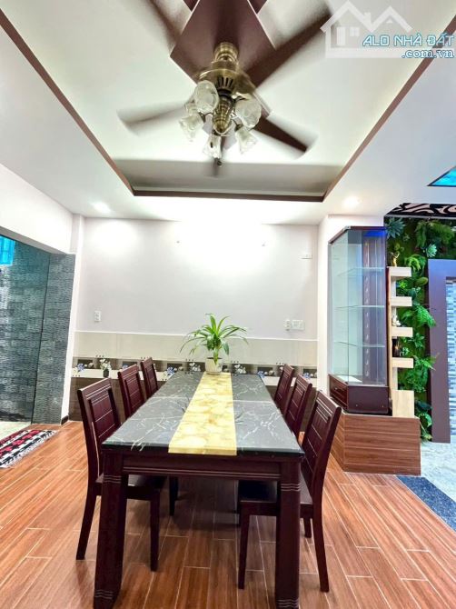 Nhà 3 Tầng Có Thang Máy KĐT Hà Quang 2 Gần Đường Số 4 Gân Biển Nha Trang  Diện tích: 80m - 6