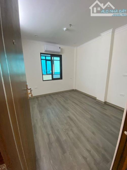 BÁN NHÀ VÕNG THỊ TÂY HỒ 110m 27.5 TỶ MT6.5m 8 TẦNG TÒA CĂN HỘ FULL NỘI THẤT DÒNG TIỀN 100T - 5
