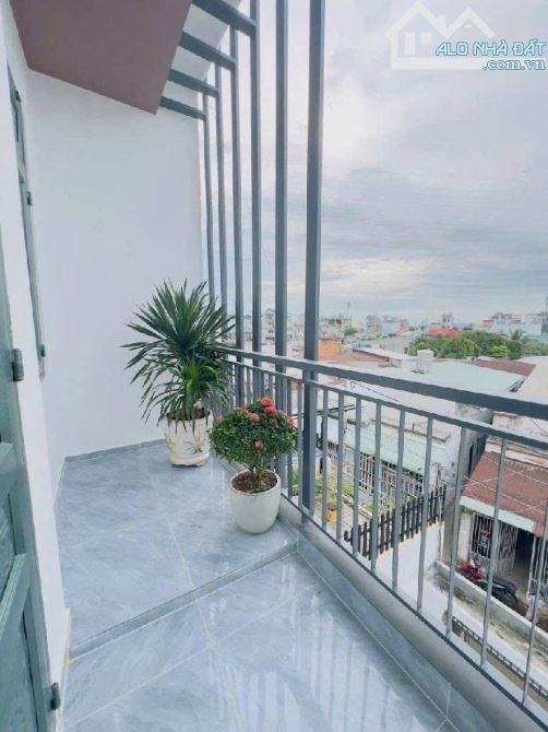 NHÀ ĐẸP CHÂN DÀI 4X32 NGUYỄN THỊ BÚP 3 TẦNG ĐƯỜNG THÔNG XE TẢI GIÁ CỰC TỐT - 6