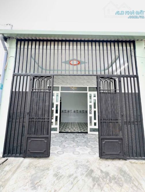 NHÀ MỚI XÂY CHƯA KỊP VÀO Ở MÀ CÓ CHUYỆN GẤP CẦN TIỀN NÊN BÁN GẤP CĂN NHÀ C4, GIÁ 730TR, DT - 6