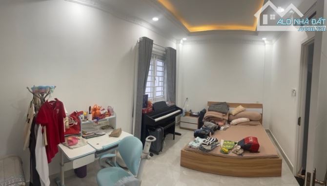 🏯KDC ĐÀO TÔNGNGUYÊN -NHÀ BÈ - NHÀ ĐẸP 3 TẦNG - 97M2 NGANG 6M DÀI 16M - ĐƯỜNG 10M - HƠN 6T - 6