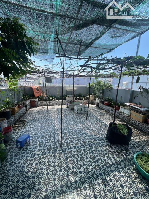 Biệt thự ngang 12m 135m2 An Lạc Bình Tân, sân đậu oto, gần MT, dân trí cao, nhỉnh 9 tỷ TL - 6