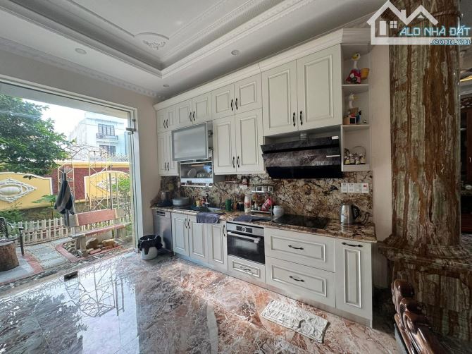🏰 Biệt Thự 316m² Đằng Hải Hải An – 3 Tầng – Sân Vườn Rộng – Nội Thất Xịn 💰 Giá: 17.8 tỷ - 6