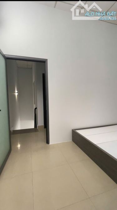 Hẻm Xe Tải gần Aeon Mall Tân Phú 2Tầng mới 32M2 chỉ 3,8 Tỷ - 6