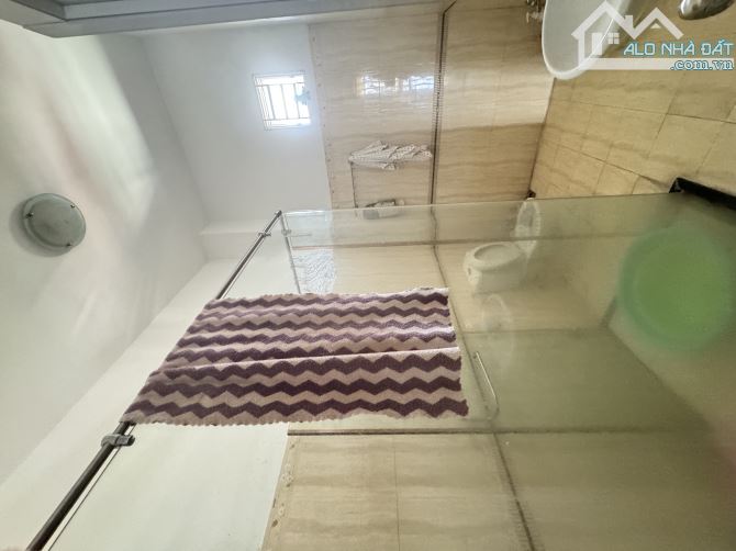BÁN NHÀ Đ.LÃ XUÂN OAI,TĂNG NHƠN PHÚ A,3 TẦNG,DT 156M,7PN, Giá Chỉ 14 tỷ X - 6