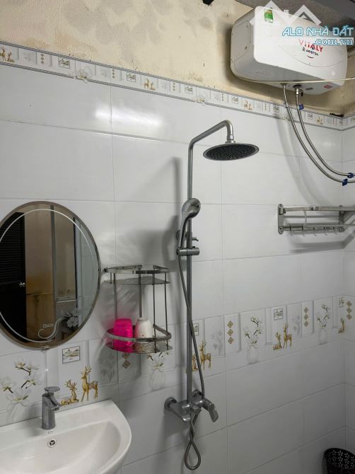 NHÀ 2 TẦNG ĐẸP TỪ DÂN KIÊN CỐ SAU LƯNG ĐÀN NAM GIAO - P.THỦY XUÂN - 6