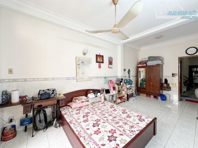 MẶT TIỀN GIÁ RẺ  - NGỘP💥GIẢM SỐC CÒN 14.X TỶ CẦN BÁN GẤP!! GẦN 80M² 4 TẦNG - 6