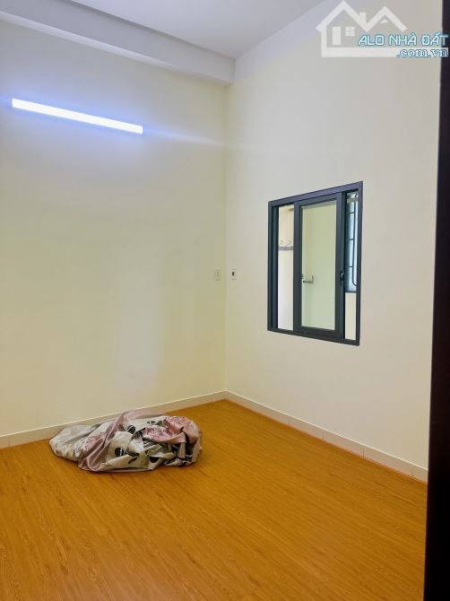 BÁN NHÀ 2 TẦNG - MẶT TIỀN NGUYỄN QUÝ ĐỨC -100M2 (MT 5.5M) - GẦN NGUYỄN HỮU THỌ - 5,95 TỶ - 6