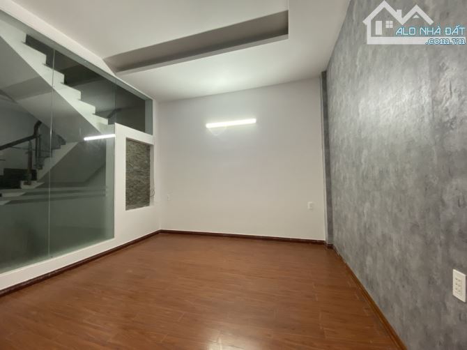 🎉🎉VỊ TRÍ ĐẮC ĐỊA ĐỐI DIỆN BỆNH VIỆN ĐA KHOA-BỆNH VIỆN C. RẤT HIẾM NHÀ BÁN - KINH DOANH C - 6