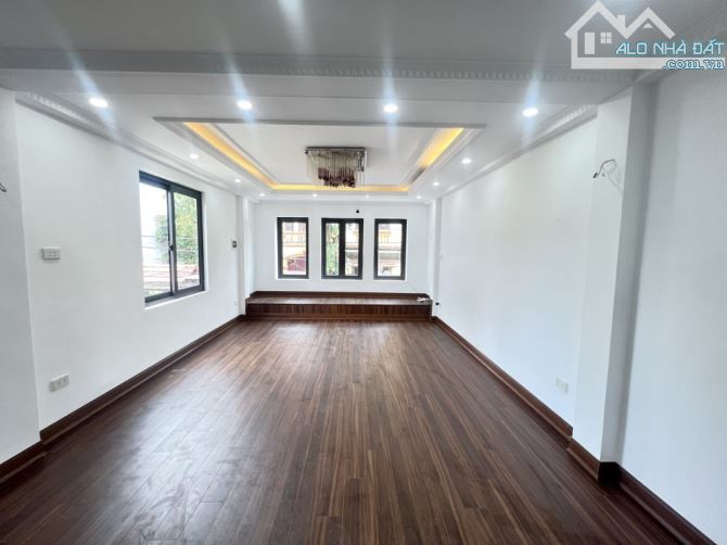 NHÀ YÊN MỸ – THANH TRÌ – LÔ GÓC 3 MẶT THOÁNG – GARA Ô TÔ – ĐƯỜNG THÔNG – Ở SƯỚNG – HIẾM CÓ - 6