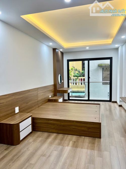 NGỌC LÂM 30M2 - 5 TẦNG - ĐẸP LUNG LINH - GẦN CẦU CHƯƠNG DƯƠNG, LONG BIÊN - NHỈNH 7TỶ - 7