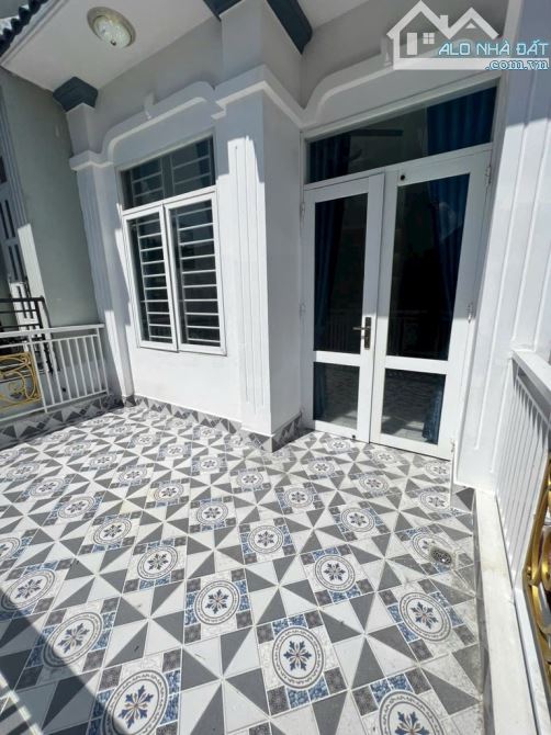 Bán nhà phố mới 3 tầng – Đường xe hơi 6m – TT Nhà Bè – Liền kề Q7 – Full nội thất cao cấp - 7
