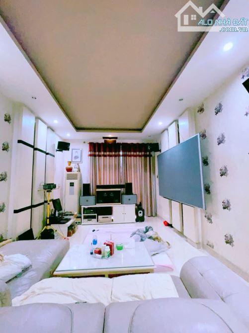 Hạ giá 850tr (8ti8 👉7 tỉ 950)  Bán căn nhà 1 trệt 3 lầu P Tam hoà Cũ - 7
