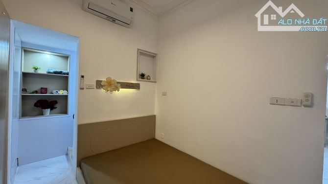 SIÊU ĐẸP Ở LUÔN ( Ảnh Thật 100%)- Căn Hộ Tập Thể Phố Lý Thường Kiệt - Căn Góc 80M2 - Full - 7