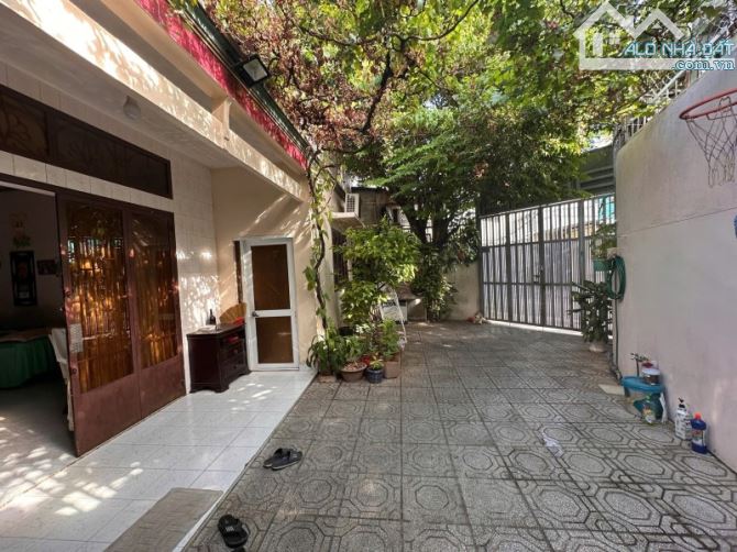 Bán Nhà Hiệp Phú Hẻm Xe Hơi 203m2 Ngang Khủng 10m Chưa Qua Đầu Tư Giá 13.5 Tỷ - 7