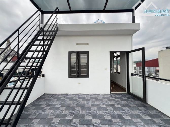 SIÊU PHẨM - LÔ GÓC 2 NGÕ BÁT KHỐI – 5 TẦNG - Ô TÔ TRÁNH KINH DOANH - 11,X T - 7