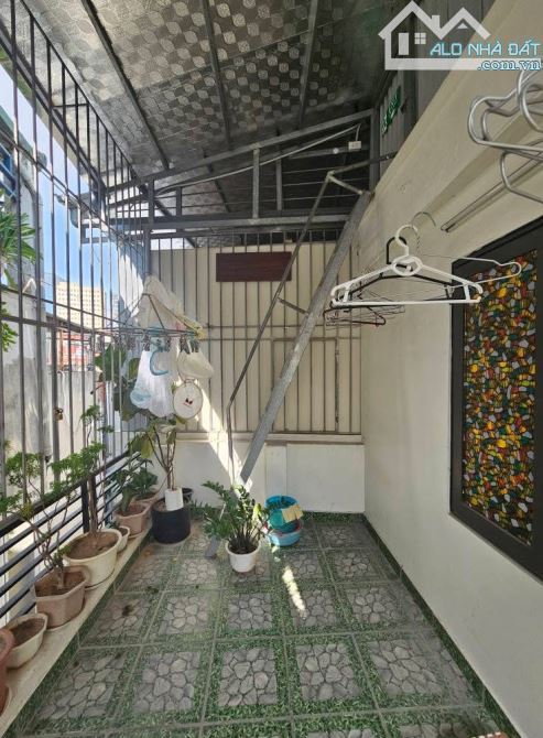 BÁN NHÀ LÁNG HẠ - ĐỐNG ĐA - DIỆN TÍCH 32M - 5 TẦNG - DÂN XÂY NỘI THẤT GỖ XỊN - 7