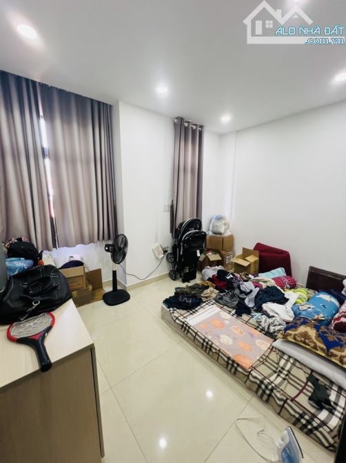 🏦🏦 CĂN GÓC 4 TẦNG HXH TRÁNH - 68M2 - VÕ THỊ NHỜ - NGAY KDC NAM LONG Q7- CHỈ 8.6 TỶ - 7