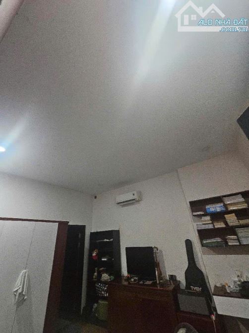 Bán nhà 2 tầng, Hoàng Trọng Mậu, Quận 7. Ngang 8m, ô tô , Nhỉnh 14 tỷ - 7
