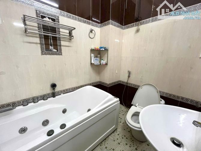 Bán nhà 3 tầng 3 mê đúc mặt tiền Hồ Tùng Mậu, Hoà Minh, biển Liên Chiểu, Đà Nẵng - 8