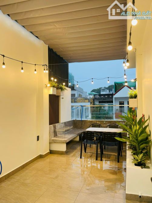 Bán nhà mặt tiền đường Phan Văn Trị Q5 dt(3 x 14m) giá 16 tỷ - 8