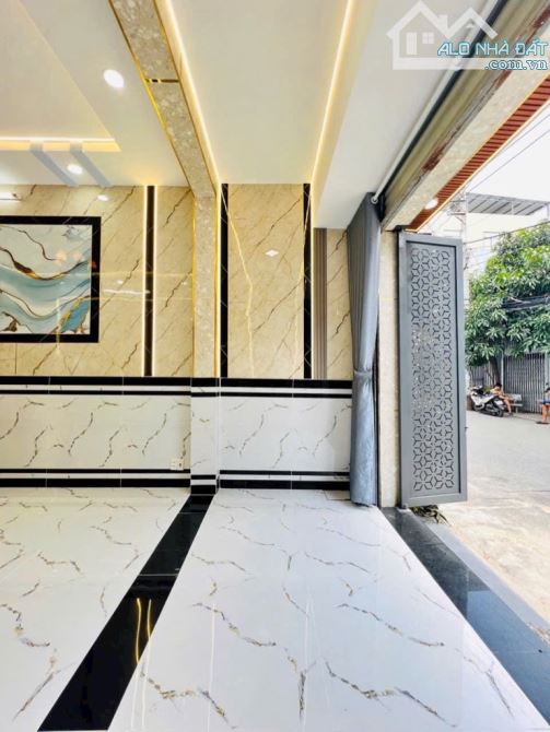 BÁN NHÀ MẶT TIỀN KINH DOANH LÂM THỊ HỐ QUẬN 12, DT 64M² ( 4x16), 3 TẦNG, GIÁ  SIÊU RẺ - 8