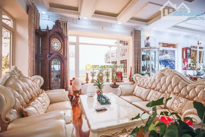 Biệt thự - Mặt tiền - 2 tầng - 5 phòng - Sổ riêng - đường Yên Thế, Phường 10, Đà Lạt, đườn - 8