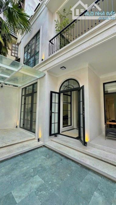 Villa cao cấp hiếm Trung tâm mới đẹp ngay Nguyễn Văn Thủ -Quận 1 vào ở ngay, 140m2 - 52 Tỷ - 8