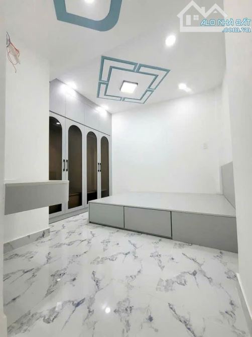 BÁN NHÀ LÊ QUANG ĐỊNH,2 TẦNG, 50M2, GIÁ 5,1 TỶ - 7
