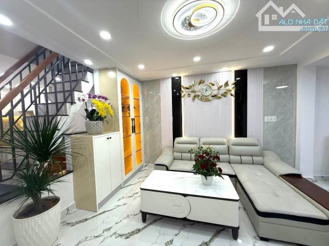 Nhà 51m2 đường Quang Trung Phường 10 Gò Vấp chỉ 4,2 tỷ SHR hẻm rộng rãi gần sân bay - 8