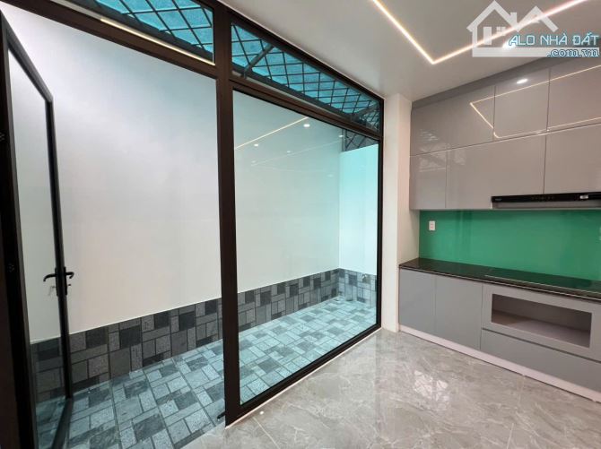 L.A.Đức- Dãy nhà 9 căn đường Nguyễn Bình Khiêm - 60-72m2 - 4 tỷ 200 - 8