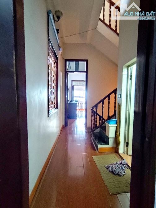 BÁN NHÀ TRANG TÂM QUẬN HOÀNG MAI 73M2 GIÁ CHÀO 11.5 TỶ, CHỦ CẦN BÁN GẤP, NHÀ 2 MẶT NGÕ - 8