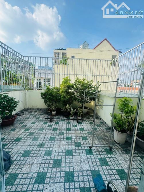 🏡 BÁN NHÀ 3 TẦNG 4,5x14M – 3PN 3WC – PHẠM VĂN CHIÊU – GIÁ 5.650 TỶ - 9