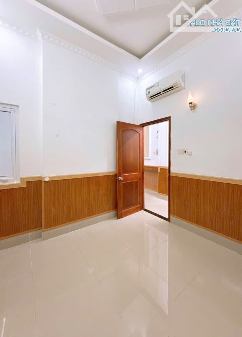 NHÀ TRỆT LẦU HOÀN CÔNG RỘNG RÃI VỊ TRÍ ĐẸP GẦN HỒ BÚNG XÁNG - TRỤC CHÍNH HẺM 9 TRẦN NAM PH - 9