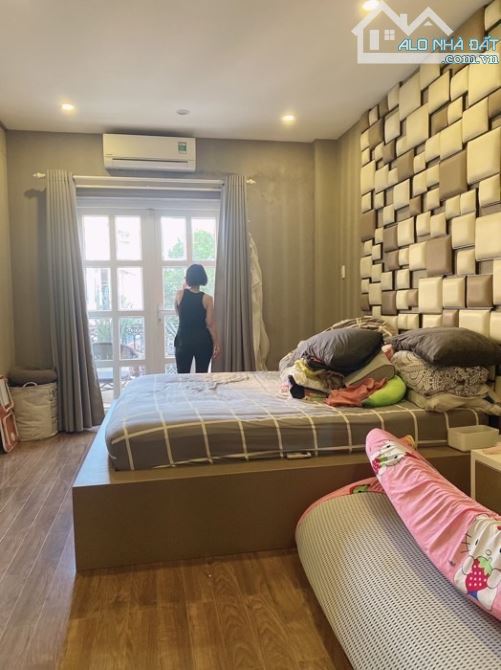 🏯KDC ĐÀO TÔNGNGUYÊN -NHÀ BÈ - NHÀ ĐẸP 3 TẦNG - 97M2 NGANG 6M DÀI 16M - ĐƯỜNG 10M - HƠN 6T - 9