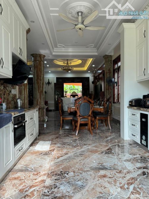 🏰 Biệt Thự 316m² Đằng Hải Hải An – 3 Tầng – Sân Vườn Rộng – Nội Thất Xịn 💰 Giá: 17.8 tỷ - 9