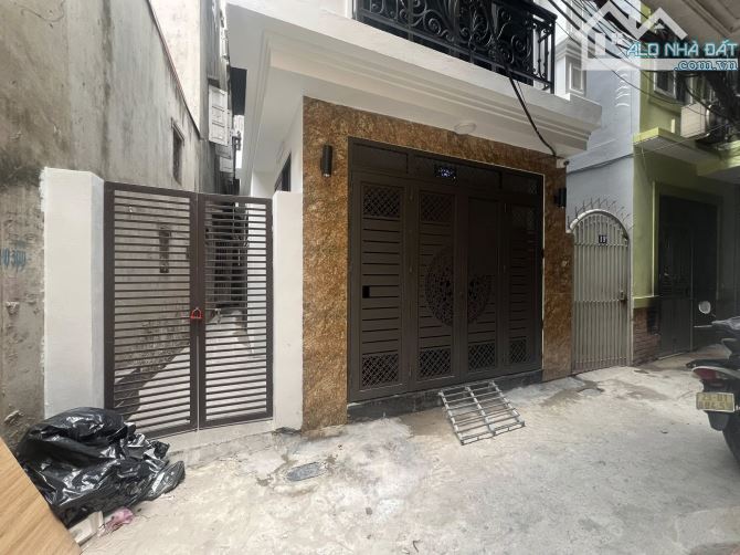 TỰ DO TÀI CHÍNH, BẠCH MAI, Q. HAI BÀ TRƯNG, 12 PHÒNG, 60M2 DOANH THU 50 TRIỆU/1 THÁNG GẦN - 9
