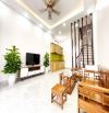 Bán nhà, mặt ngõ thông, ở ngay, Đội Cấn, Ba Đình, dt: 35m2, giá: 7 tỷ 850 triệu.