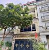 Bán nhà 5 tầng thang máy, Khu đấu giá Việt Hưng, Vỉa hè Dt 80m2 mt 4.5m