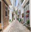 Căn hộ dịch vụ - GẦN Q1 - 90m2 -5 tầng -DT 70tr - CHỈ 11.xx