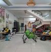 TP.Thủ Dầu Một - 100m2- 2 Tầng - 3.55 Tỷ - Hẻm Ôtô- Sổ hồng riêng