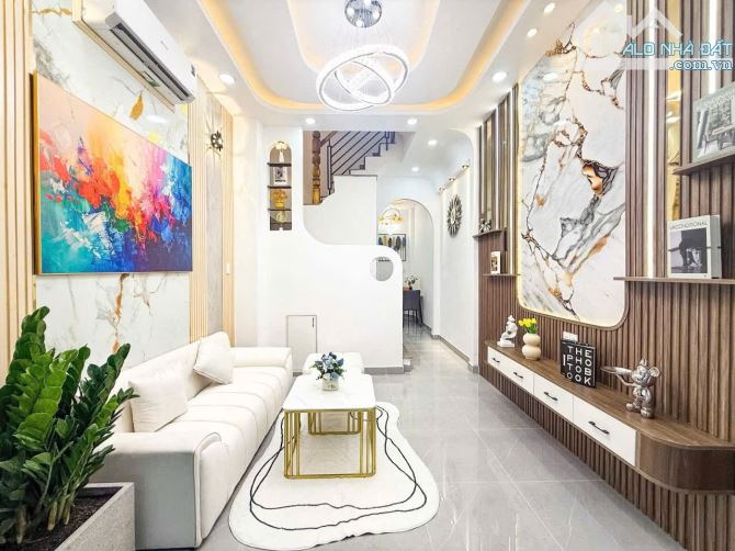 Bán nhà đẹp KTT Thanh Xuân Bắc! 45m2 x 4T chỉ 7..tỷ - Dân xây - Phân lô cán bộ - Ngõ thông