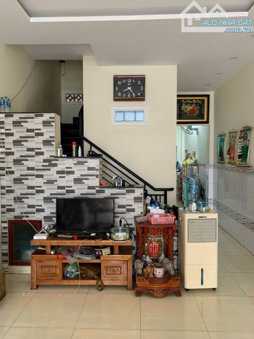 BÁN NHÀ HẺM NỘI BỘ 14M, MỄ CỐC PHƯỜNG PHÚ ĐỊNH - 4M X 14.5M - 1 TRỆT 1 LẦU 2PN - 4,2 TỶ