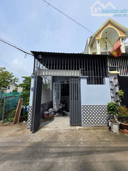 Bán nhà cấp 4 (4.1x17.5m), hẻm ĐT.743C p. Tân Đông Hiệp